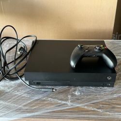 Xbox One X Excellent Condition One Clean Controller Power and HDMI Cables 