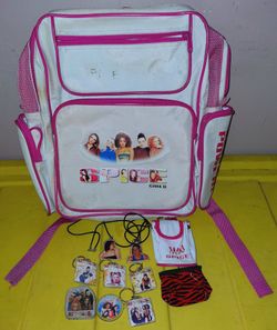 Vintage Vntg 1997 Spice Girls Back To School Nostalgia Lot Backpack Necklaces Key Chains Coin Purse