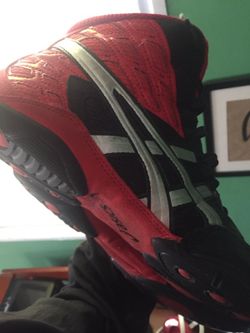 Wrestling Shoes & Headgear