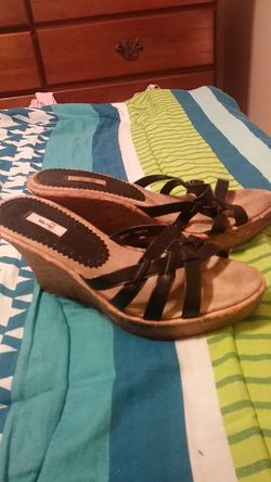Wedge sandals