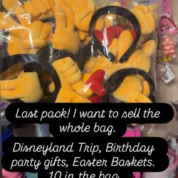 Mickey finger ears