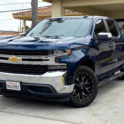 2019 Chevrolet Silverado 1500 LT Crew Cab 2WD