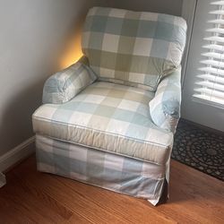 Comfy Swivel Chair