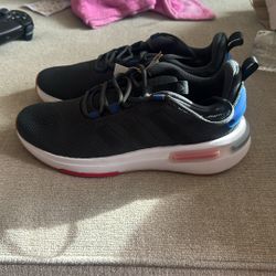 Mens size 8 racer tr23 adidas 