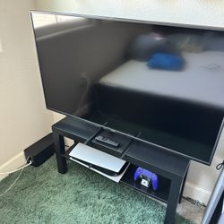 Vizio 4k 50 inch tv with ikea tv stand 