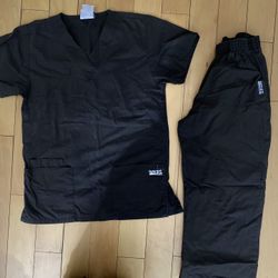 SCRUB SETS (4) From Uniform Advantage (UA)