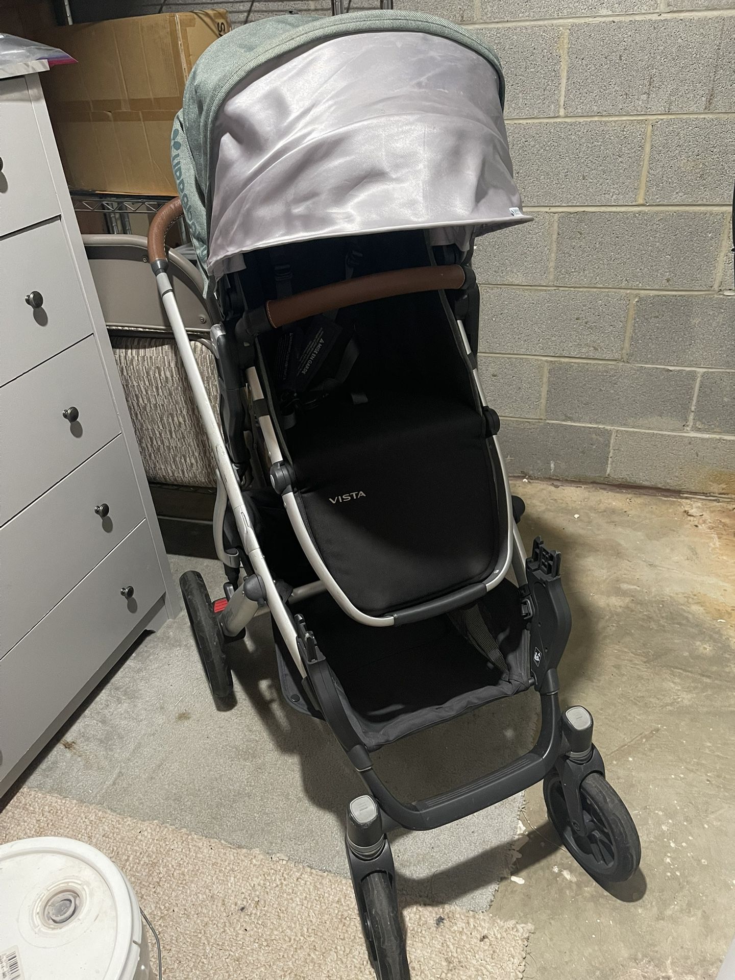 UPPAbaby Vista Stroller – Emmett (Green Melange/Silver/Saddle Leather) with Seat