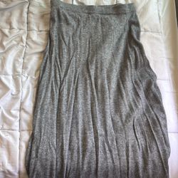 Women’s Clothing (Pants & Skirts)