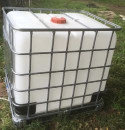 275 gallon IBC tote (water tank). $25 local delivery fee!!
