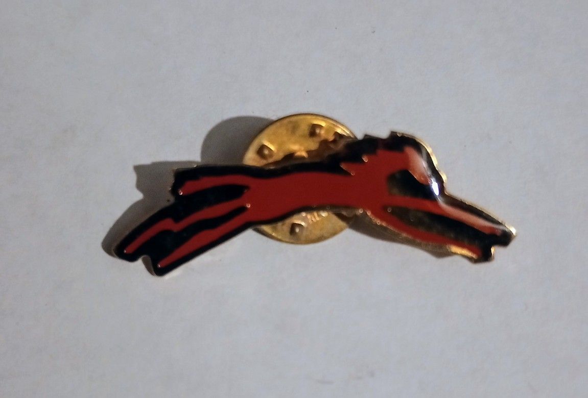 Red Mustang Horse Running Logo Mascot Collectible Lapel Pin A-1