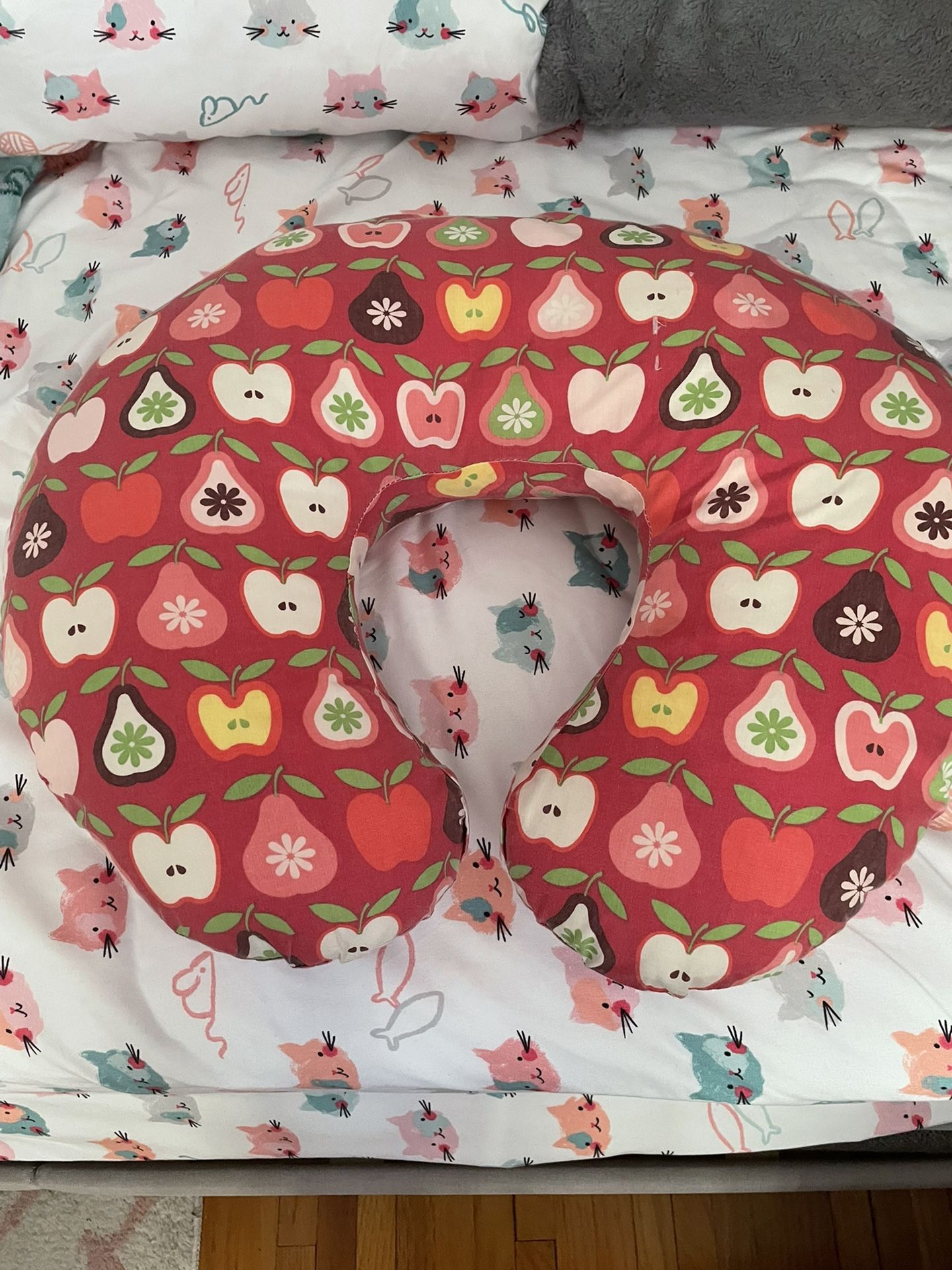 Nursing Pillow And Diapers Size 1 