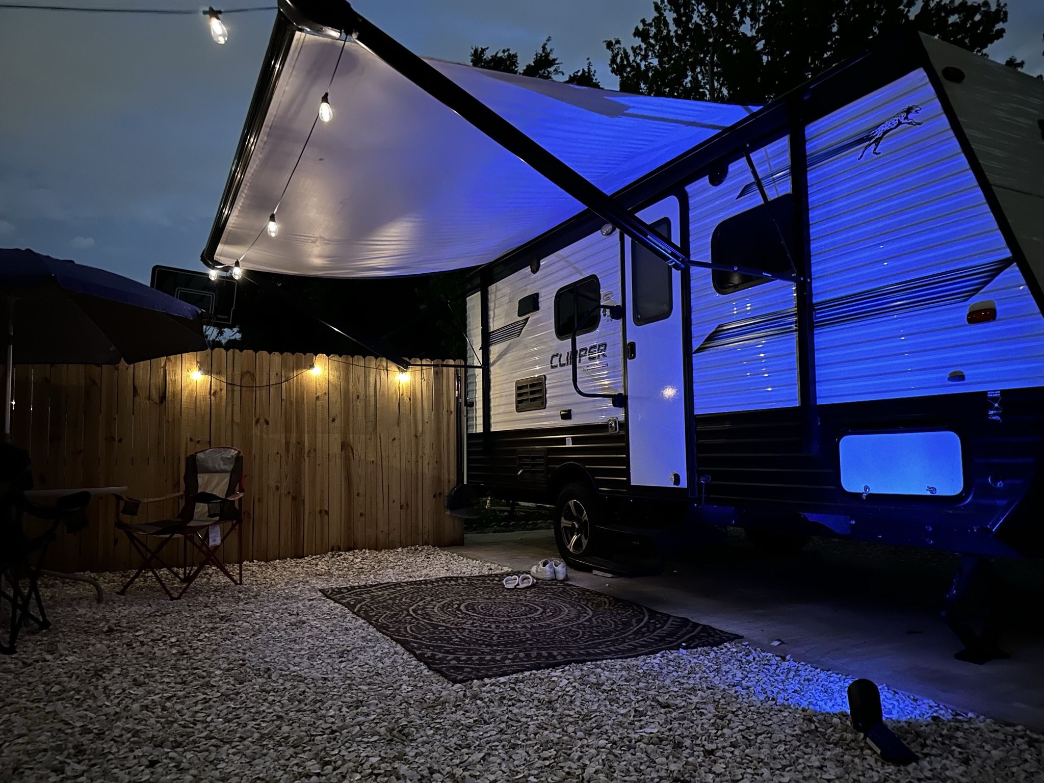 Clipper Rv Trailer 17”
