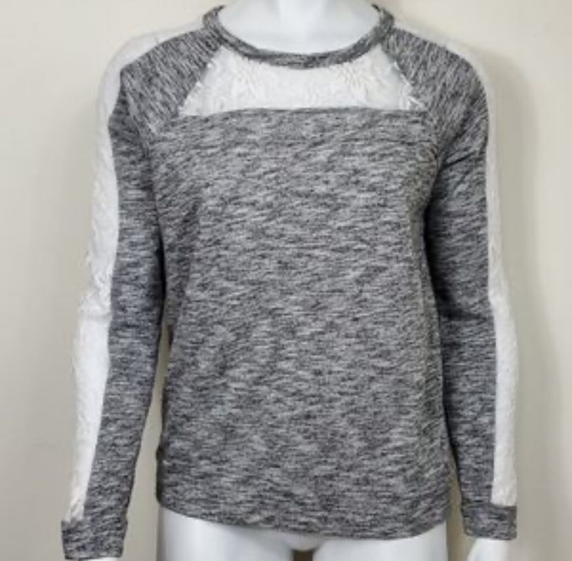 Express lace cutout woman’s top small petite