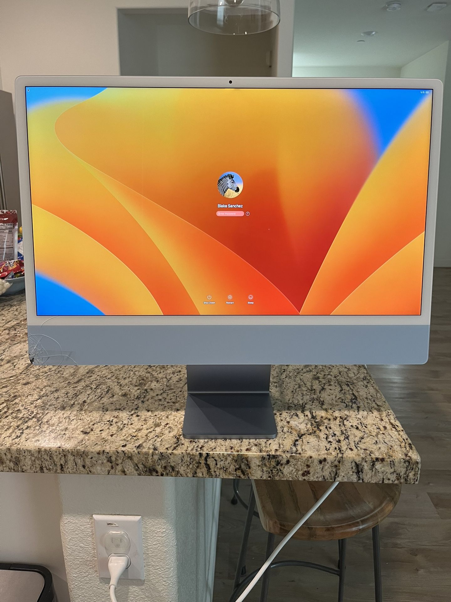 24” iMac M1, 16GB RAM, 1TB SSD  With Keyboard And Mouse