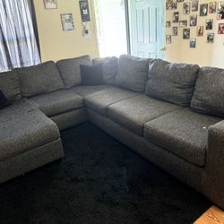 COUCH 