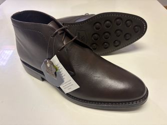 Anthony Veer Chukka Boots. 8.5