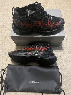 Graffiti Balenciaga Runners 