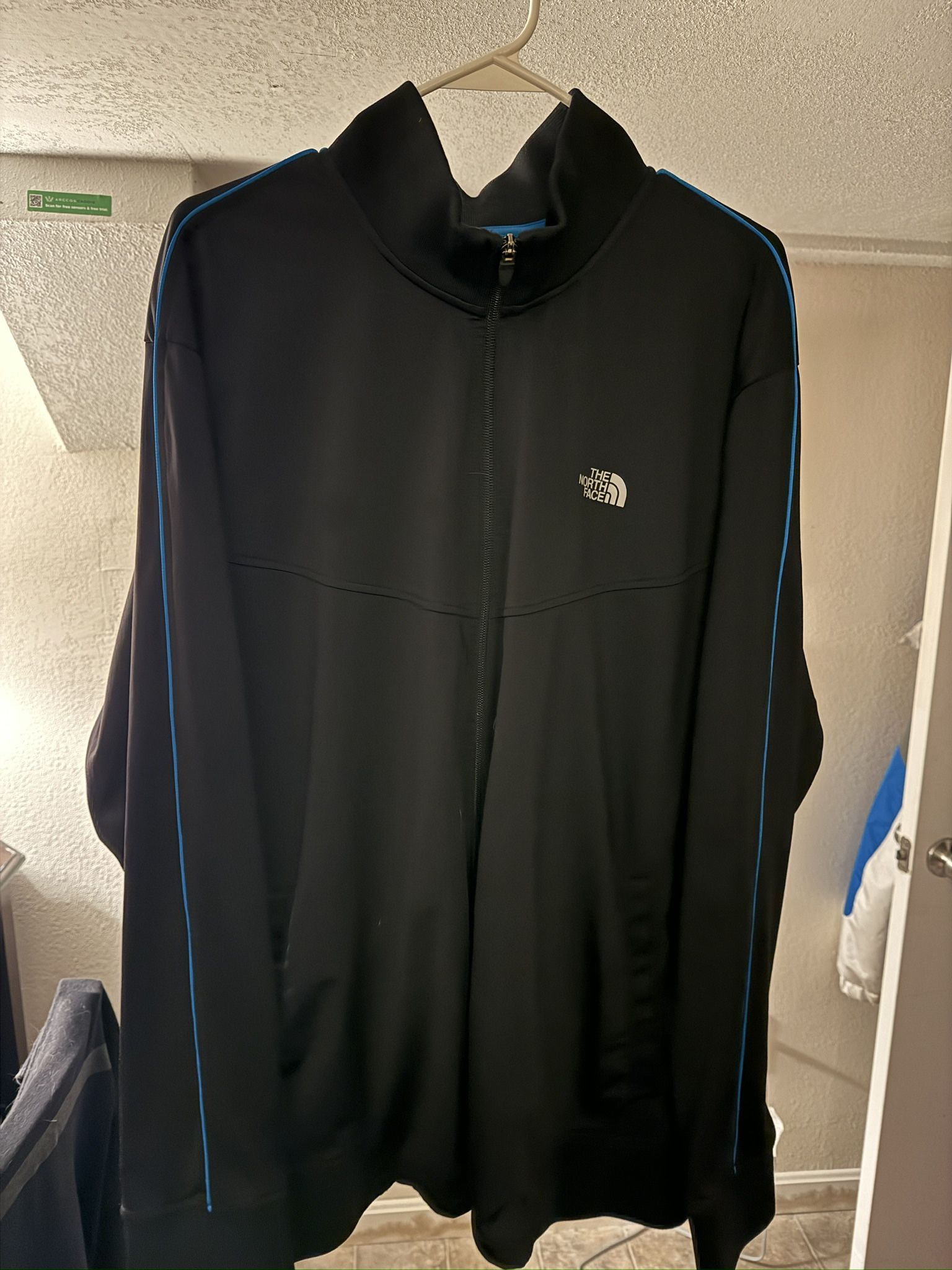 North Face Zip Up XXL Track Jacket