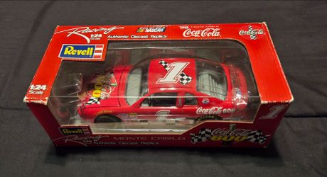 Revell 1:24 NASCAR Coca-Cola 600 Monte Carlo Diecast
