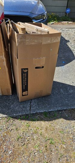 Free Moving Boxes/Paper Wrap/Bubble Wrap