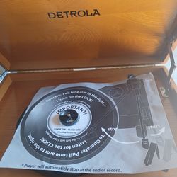 Detrol Record Player Combo
