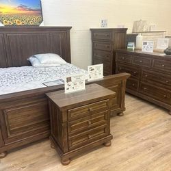 Ashley Brown Bedroom Set Queen or King Bed Dresser Nightstand Mirror Chest Options Flynnter
