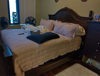 King size bed and mattress