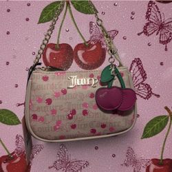 🍒 Juicy Couture Cherry Wristlet🍒  
