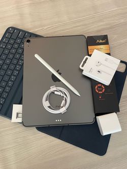 Apple IPad Air 4th Generation (10.9” Liquid Retina/ 2020 Model) 64GB Wifi +Cellular (AT&T/T-mobile / Verizon etc) with keyboard, pen & Accessories