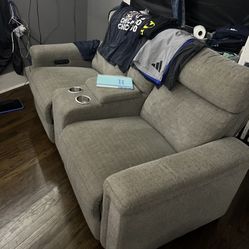 Beautiful Hardly Used Couch Two Seater 