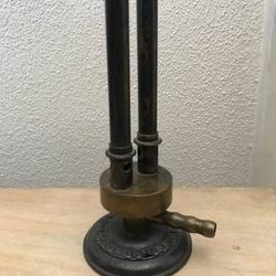 Vintage Antique 2 Head Brass Bunsen Burner C.H Stoelting Manufacturing