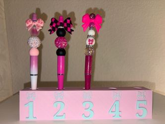 Bow beaded pens