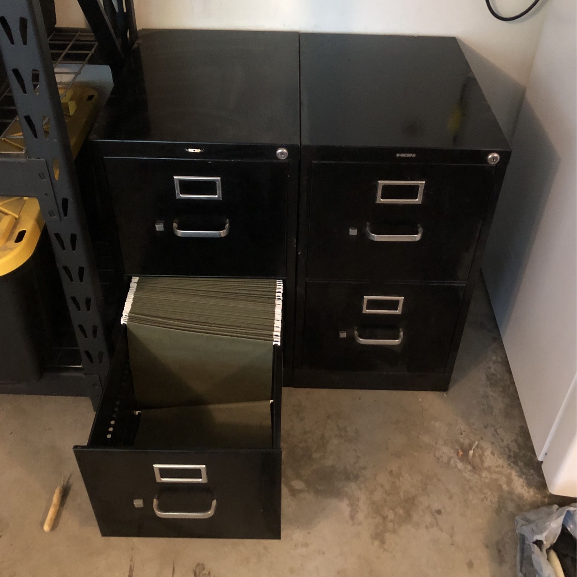 File Cabinets With Locks X2