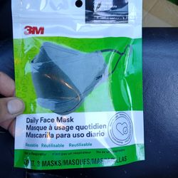 Face mask 