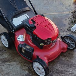 Craftman Push Law Mower In Good Working Condition