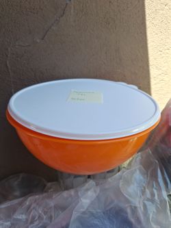 Tupperware Orange bowl
