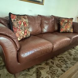 Genuine Italian leather Sofa Set. Custom Made. 