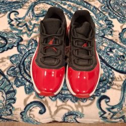 Michael JORDAN WOMEN'S  And NIKE AIR FORCE ONE 