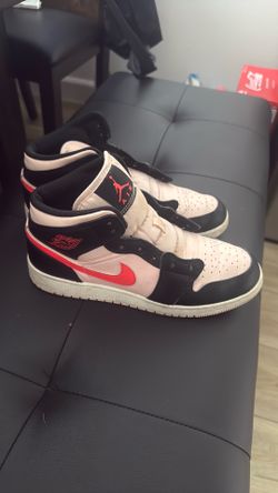 Youth 6.5 air Jordan.