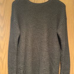 Cozy Knit Sweater – Size Small