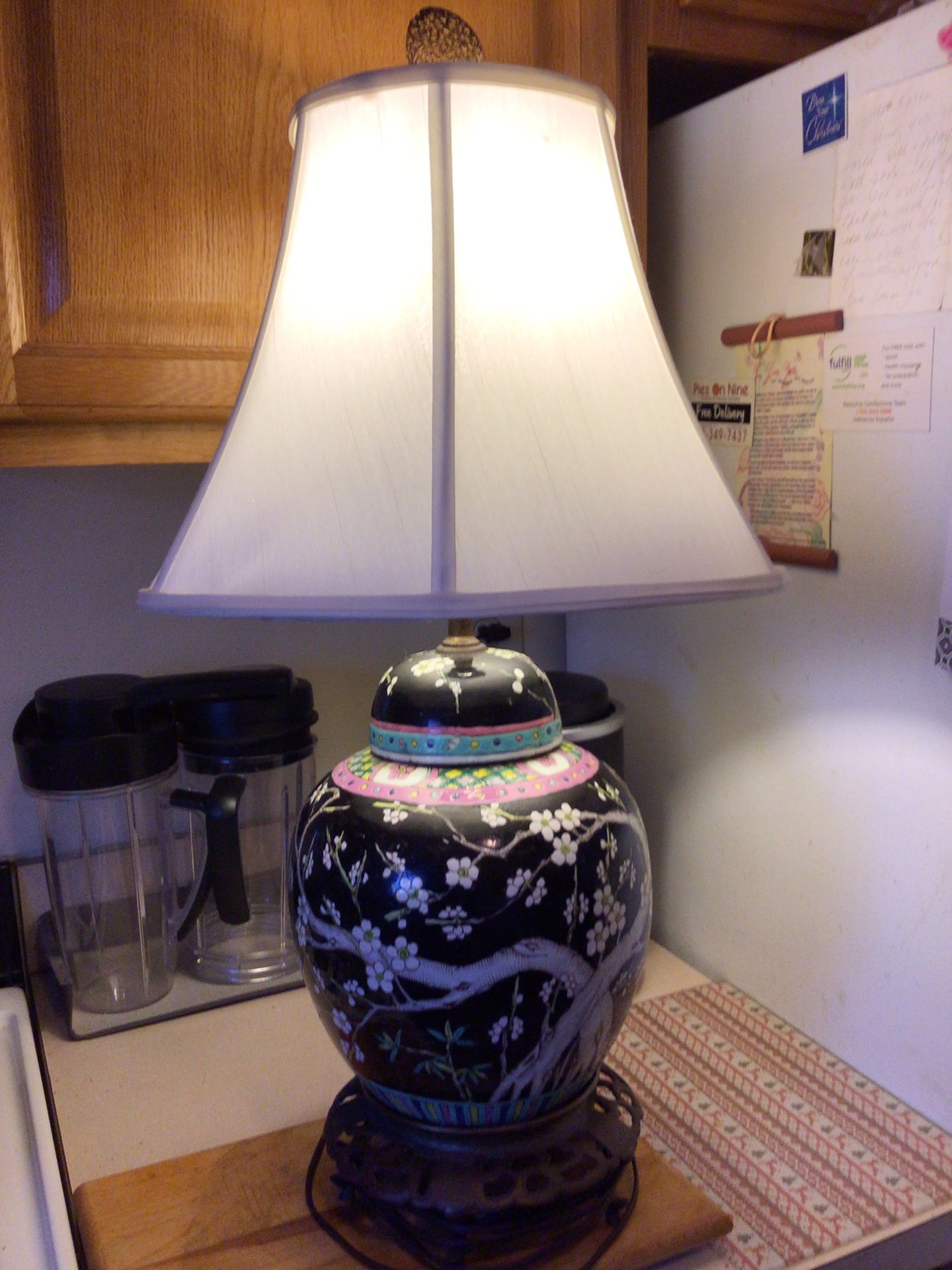 VTG -1- GINGER JAR TABLE LAMP
