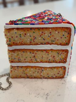 Original Rommy de Bommy Cake Slice Purse