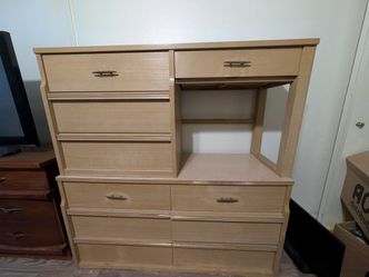 Freeeee Light Wood Dresser non smoking home hardwood