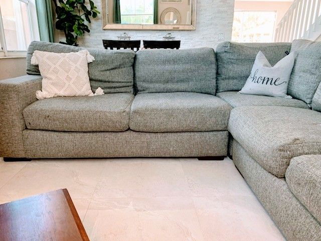 City Furniture Veronica 3 Piece Sectional Sofa