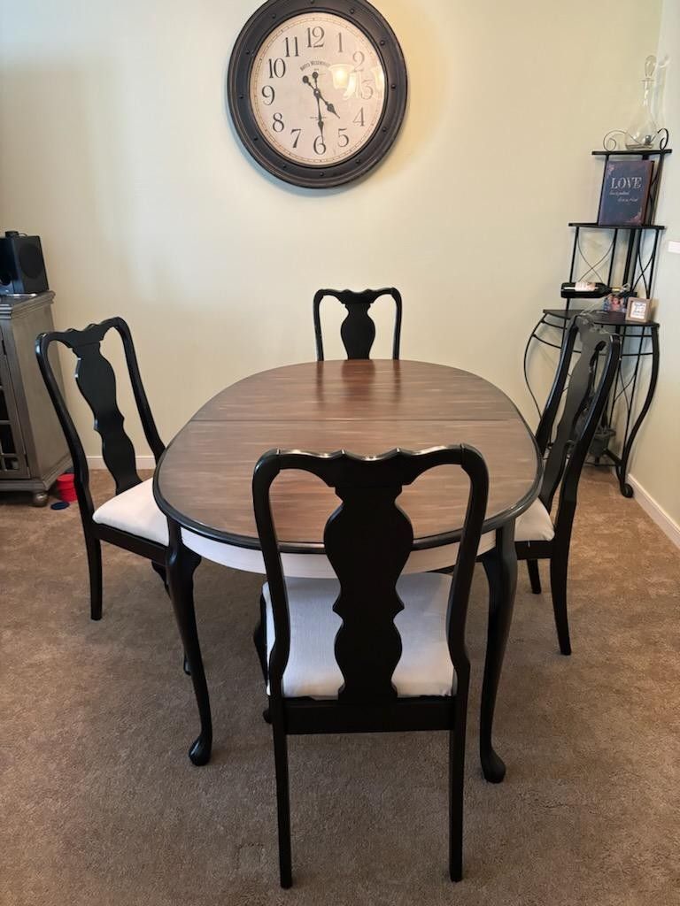 Dining Set