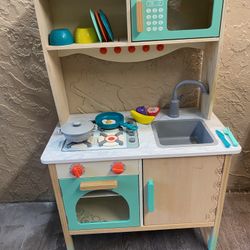 Wooden Play Kitchen & Accessories - 3yr+ - Local Delivery for a Fee - See My Items 