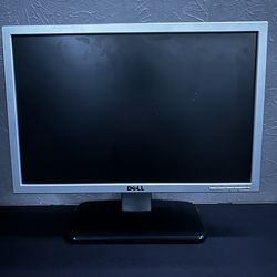 Old Dell Monitor And Key Board