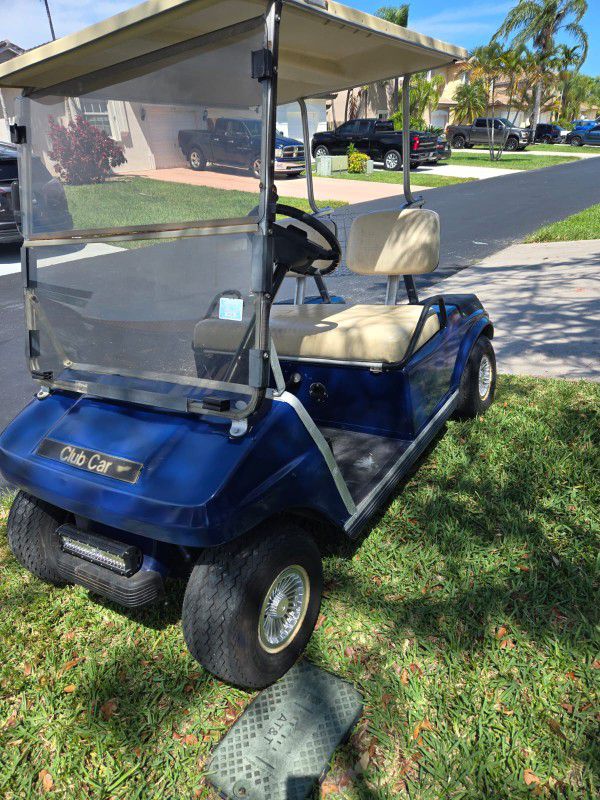 Ready To Ride Great Condition Club Car Golf Cart