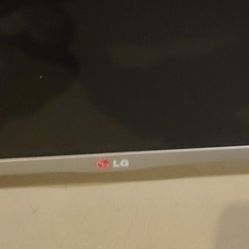 32lb8500 Lg Tv  Crack Screen.