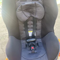 Car seat 